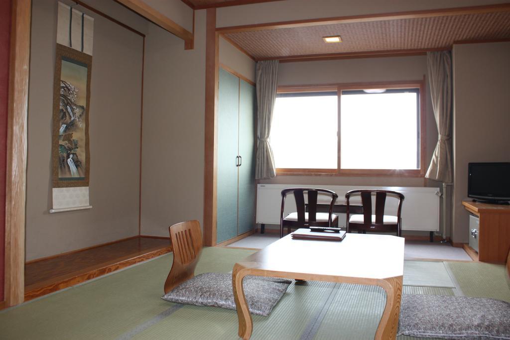 Hotel Higashidate Yamanouchi  Exterior photo